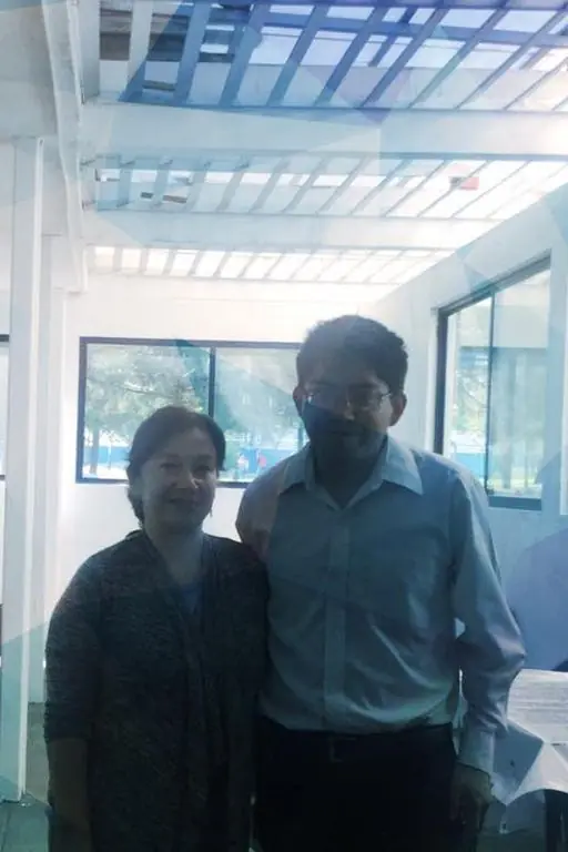 Roman Bedolla con Yadira Hernández